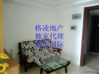 盛天國際正規(guī)一房一廳帶大陽臺，真實房源熱租中！